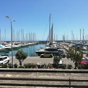 Joli Bord De Mer, Clim, Balcon, Parking Privé Appartement Menton