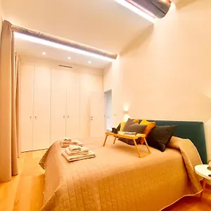 Amazing San Lorenzo 19, Rolli Palace Unesco - Stunning View Overlooking The Cathedral - Free Private Parking- Gênes