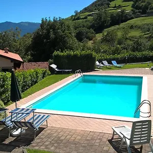 Un Angolo Di Relax , Tavernola Bergamasca Italia